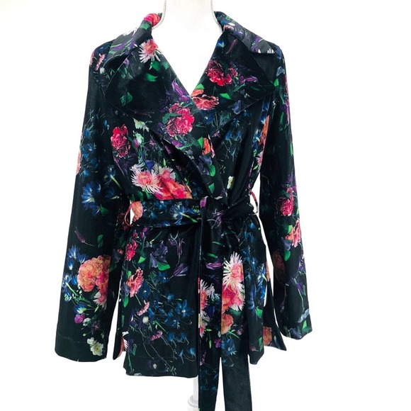 Fete Imperiale Paris Aretha Jacket Moody Pants Set - Picture 3 of 12